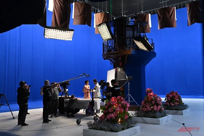 Уже сейчас на площадке ведутся съемки кино- и телевизионных проектов.