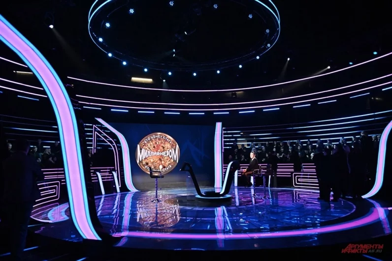 Внутри комплекса – 10 высокотехнологичных съемочных павильонов-трансформеров.