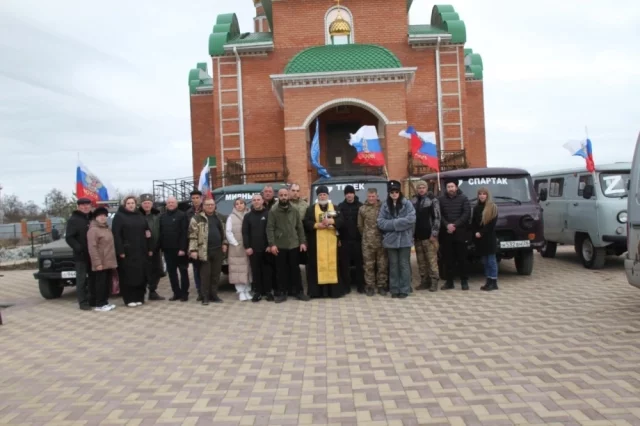 Машины перед отправкой в зону СВО капитально ремонтируют.