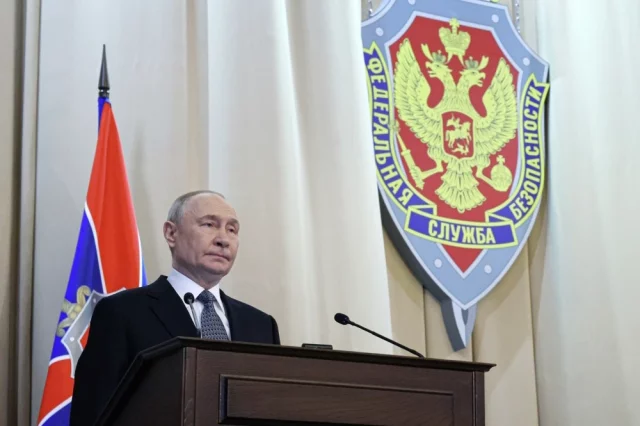 Президент РФ Владимир Путин выступает на заседании коллегии Федеральной службы безопасности РФ.