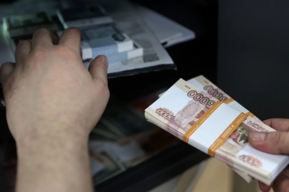 Глава транспортной компании в Челнах оштрафован за взятку