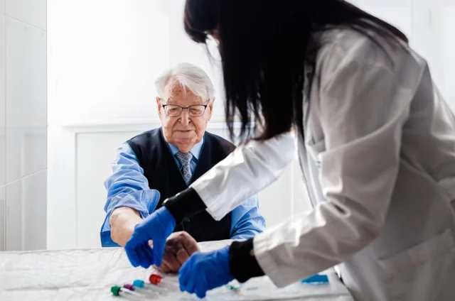 Сочетание всего нескольких piРНК оказалось самым сильным предсказателем двухлетней выживаемости у пожилых людей.