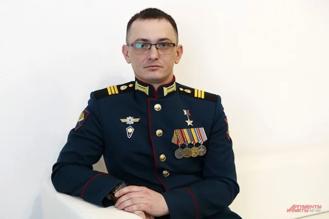 Сержант Юрий Мушенков.