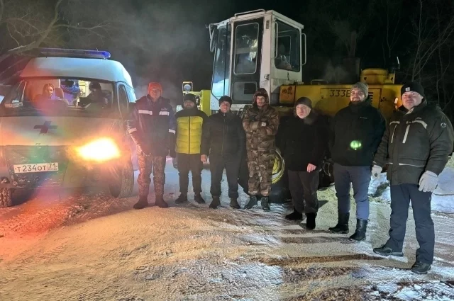 Огромное спасибо местными жителям, джипперам и медикам за большую помощь в спасении пропавшего в снегах.