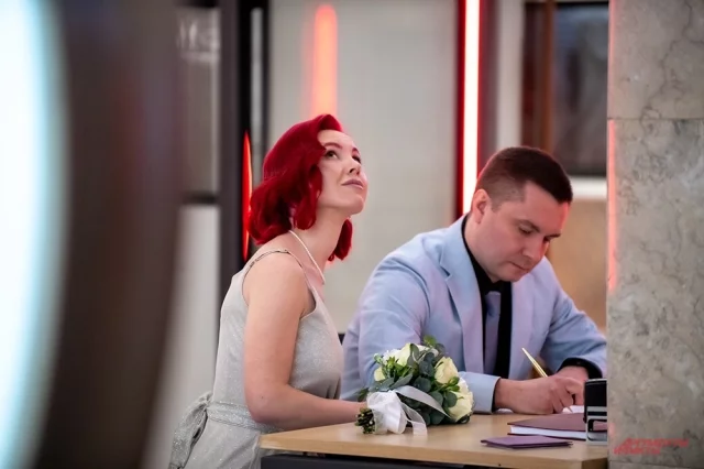 Торжество на станции «Сокольники» в рамках проекта «Новые адреса счастья» приурочили к 3-летию Большой кольцевой линии.