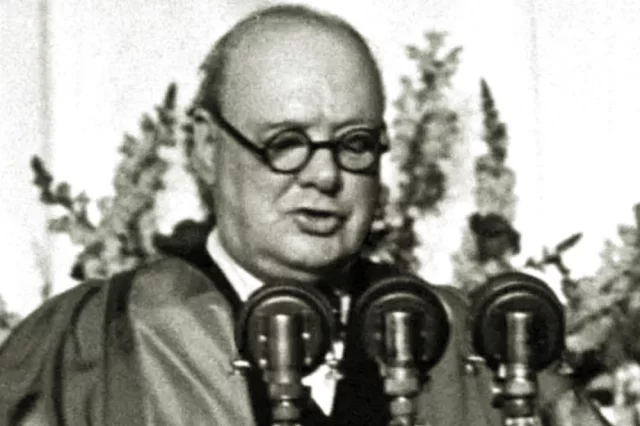 Черчилль произносит речь в Вестминстерском колледже Фултона. 5 марта 1946 год.