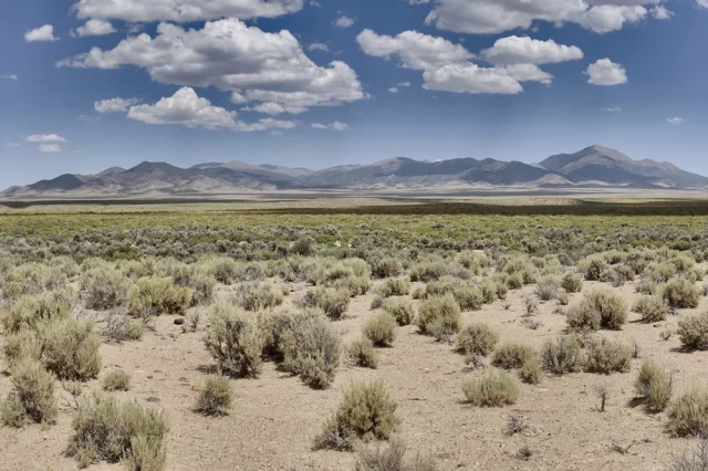 За последнюю неделю ученые зафиксировали свыше 100 сейсмических толчков в районе секретной военной базы США в Неваде — «Зоны 52».