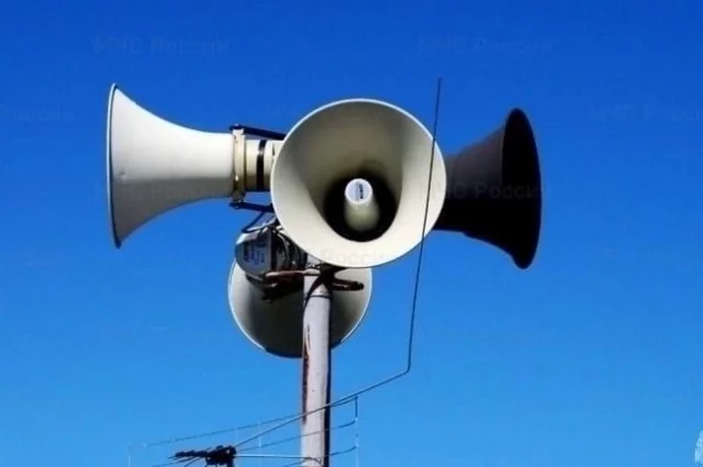 Почти два часа действовал режим, параллельно была объявлена и беспилотная угроза. 