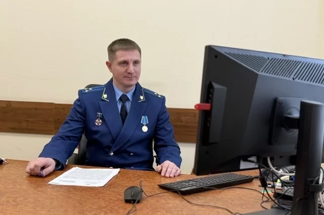 Начальник отдела по надзору за следствием в органах МВД прокуратуры Омской области Дмитрий Елисеев