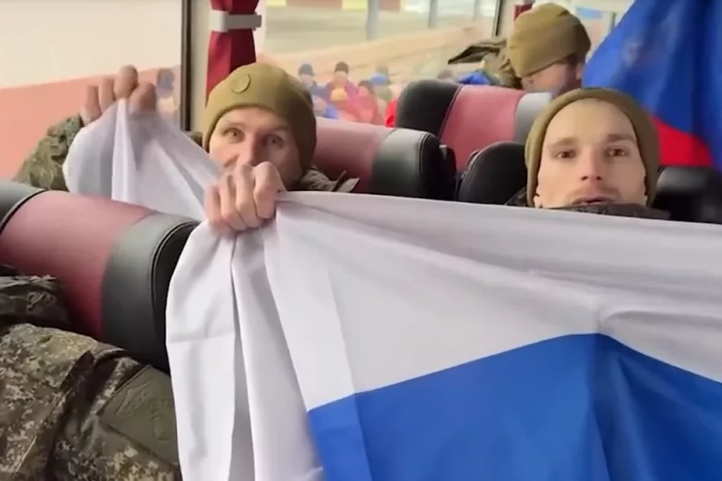 Их доставят в Россию для прохождения лечения и реабилитации в медицинских учреждениях.