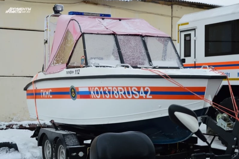 Семь плавательных средств готовы к паводку тоже. 