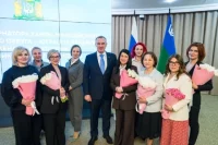 Руслан Кухарук встретился с матерями и женами участников СВО. 