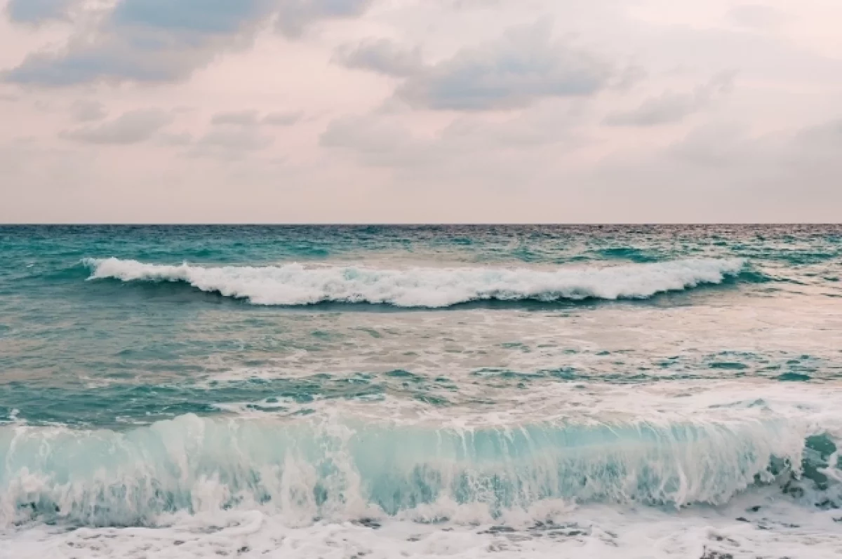 Sky: лишь 14 судов прошли через Ормузский пролив за неделю из-за конфликта