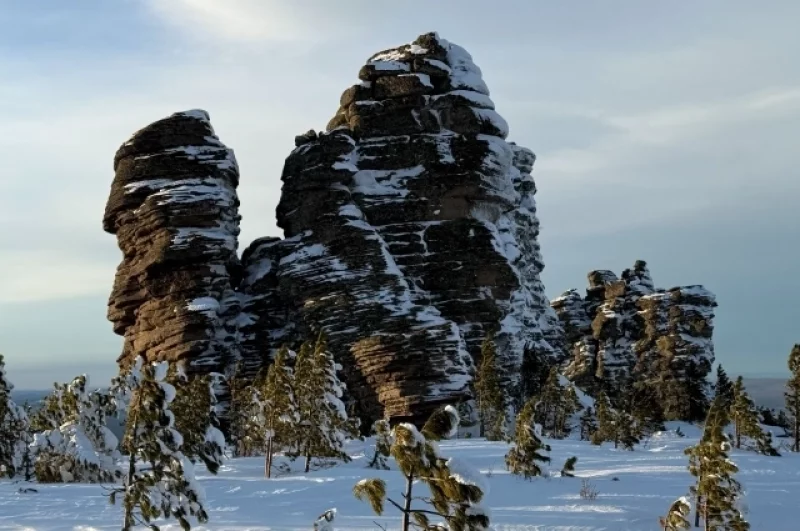 Горы Мальвинка и Буратинка получила своё «сказочное» наименование от туристов, хотя старожилы привыкли называть эти вершины просто Белками.