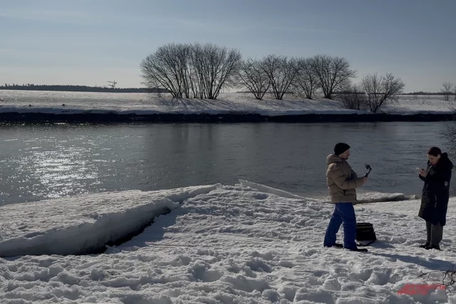 Спасатели и поисковики преодолели в общей сложности 600 километров треков поисков, обследовали четыре километра берега реки и изучили несколько участков дна водоема.