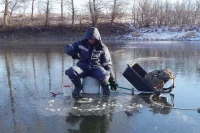 Одиннадцать протоколов за несоблюдение действующего запрета выхода на лёд водоёмов составлено с начала года в Псковской области