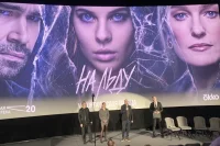 Первый сезон кинодрамы о закулисье фигурного катания включает 9 серий.