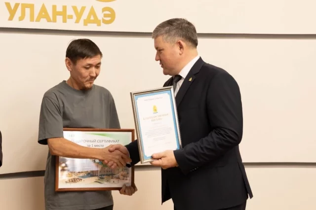 Первое место занял улан-удэнец Баир Павлов. В прошлом он работал курьером, и во многом именно поэтому хорошо знает каждый уголок родного города. 