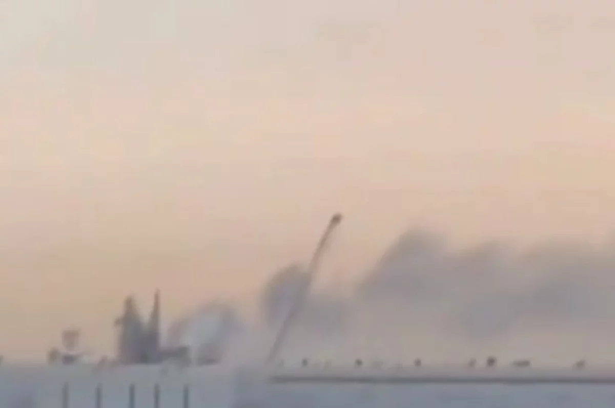 Bloomberg: порт Фуджейра в ОАЭ подвергся атаке