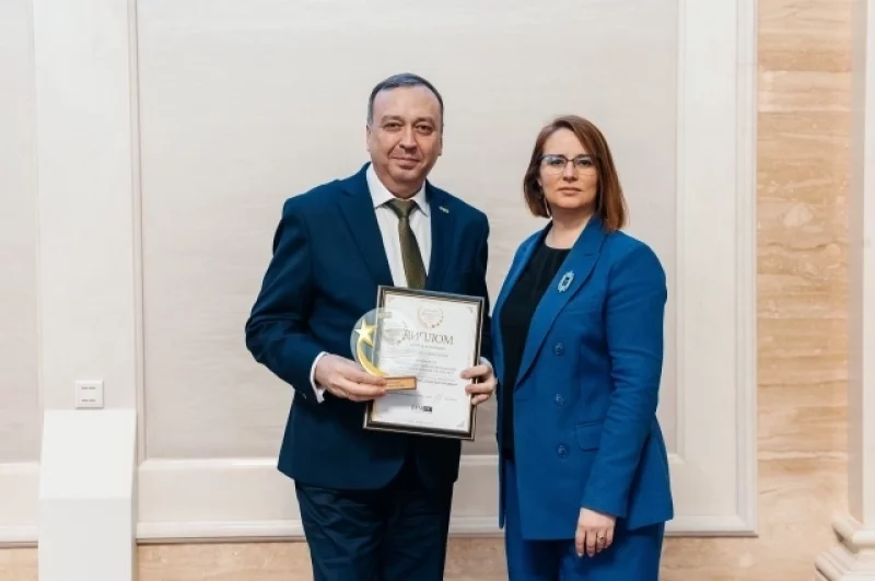 «Моя страна — моя Россия» — Ассамблея народов России в НСО (директор ГАУК НСО «ДНК им. Г.Д. Заволокина» А. В. Романцов).