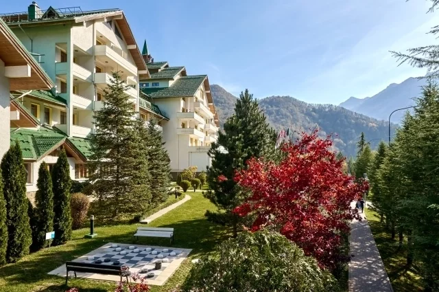 Традиционно самым престижным и дорогим сегментом остается Сочи.