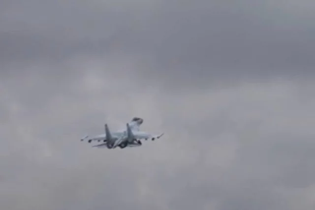 Су-35с на боевой задаче.