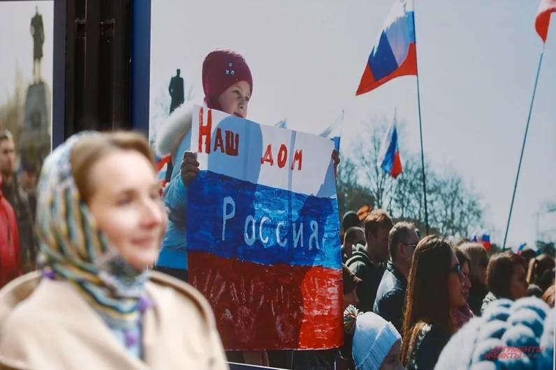 Увидеть фотовыставки на Арбате можно до конца марта 2026 года.