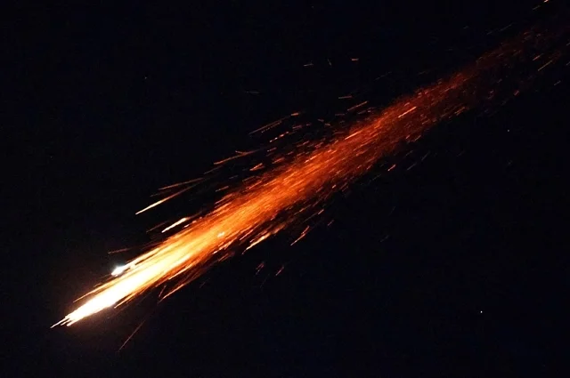 Попытка перехвата иранской ракеты системами ПВО.