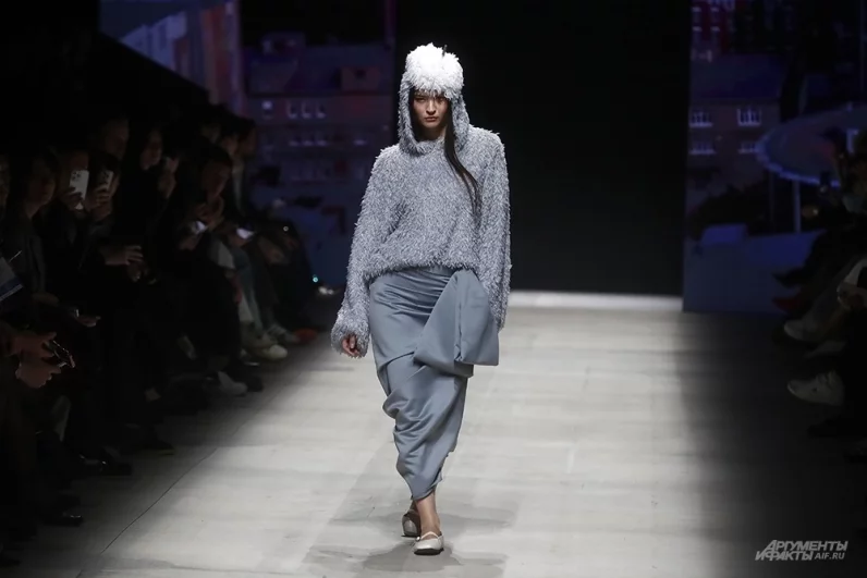 За 6 дней свои коллекции представили около 300 дизайнеров из России, Китая и Турции.