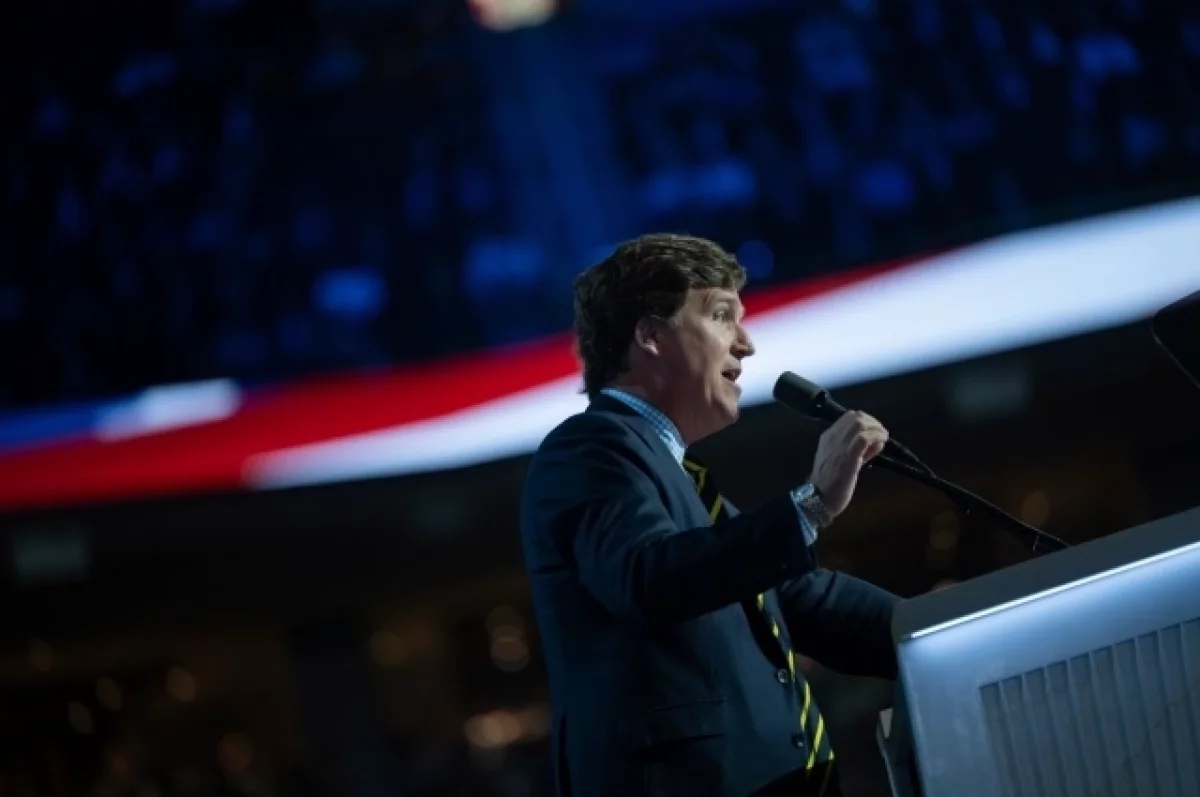 В США Такера Карлсона просят баллотироваться на пост президента