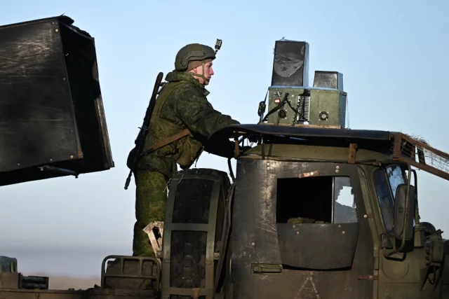Бои за Гришино продолжаются уже несколько недель. 