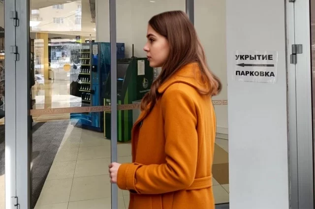 В пензенских торговых центрах корреспонденты penza.aif.ru нашли указатели на укрытия. 
