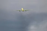 21 марта 1996 года лётчик-испытатель Александр Косырев оторвал от взлётной полосы Казанского авиазавода опытный образец Ту-204-200 — машину, которой суждено было получить собственное имя Ту-214. 