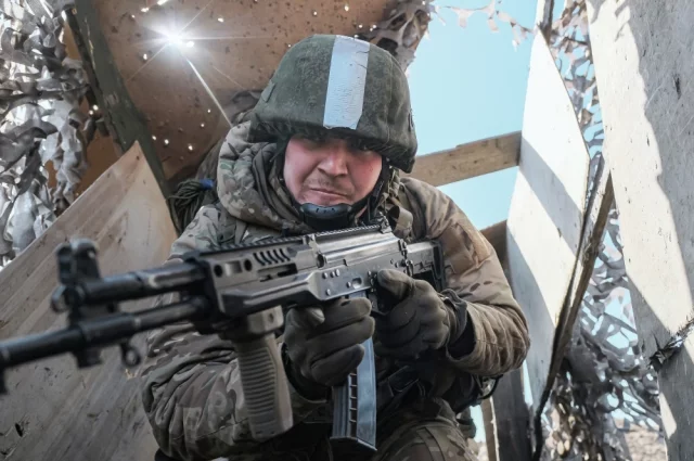 Штурмовые группы ВС РФ продолжают прощупывать оборону врага для ее дальнейших прорывов