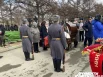 Похоронная процессия на Аллее славы кладбища Бадалык.