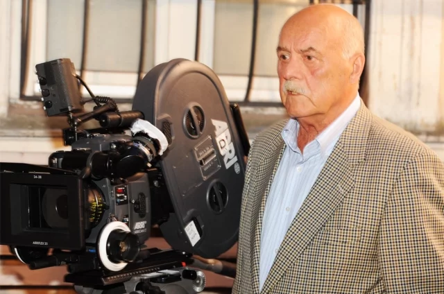 29 марта исполнилось бы 90 лет со дня рождения народного артиста РФ Станислава Говорухина. 