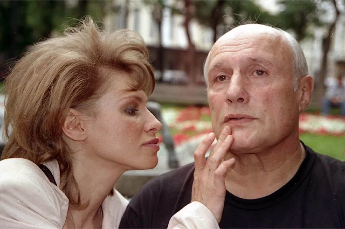 Запустила утюгом. Как Пороховщиков защищался от своей Иришки