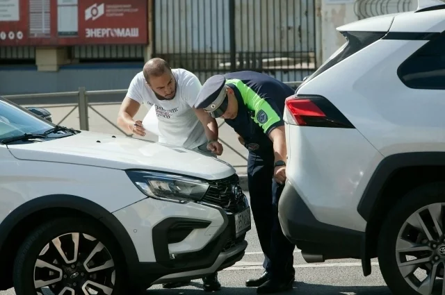 Автоподставщики устраивали реальные аварии, но так, чтобы виновником был случайный водитель. 