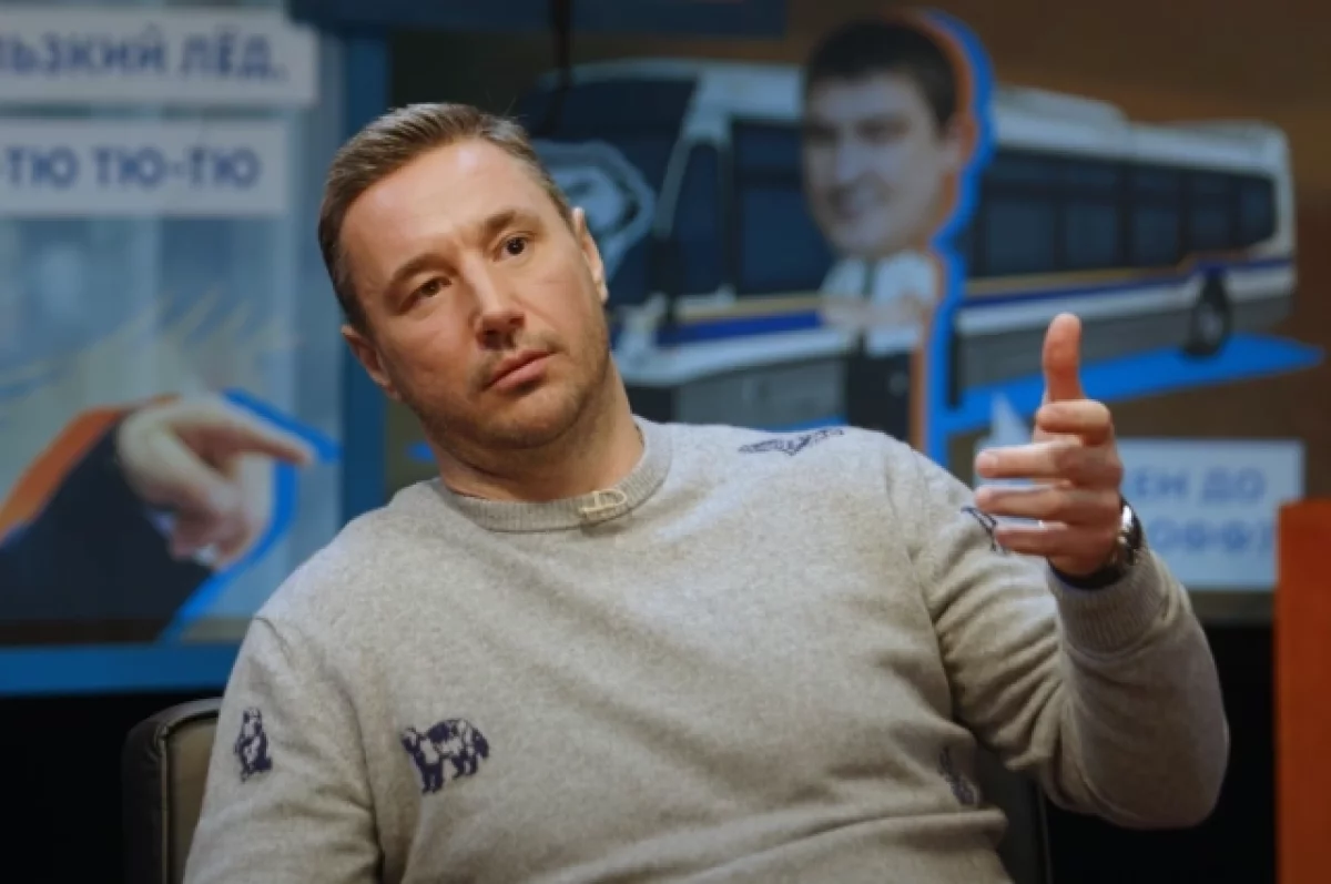 Вылетел из шоу, заблокировали счета. Чем сегодня занимается Илья Ковальчук