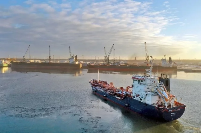 Нефтеналивные терминалы в порту Усть-Луга – привлекательная цель для нападения.