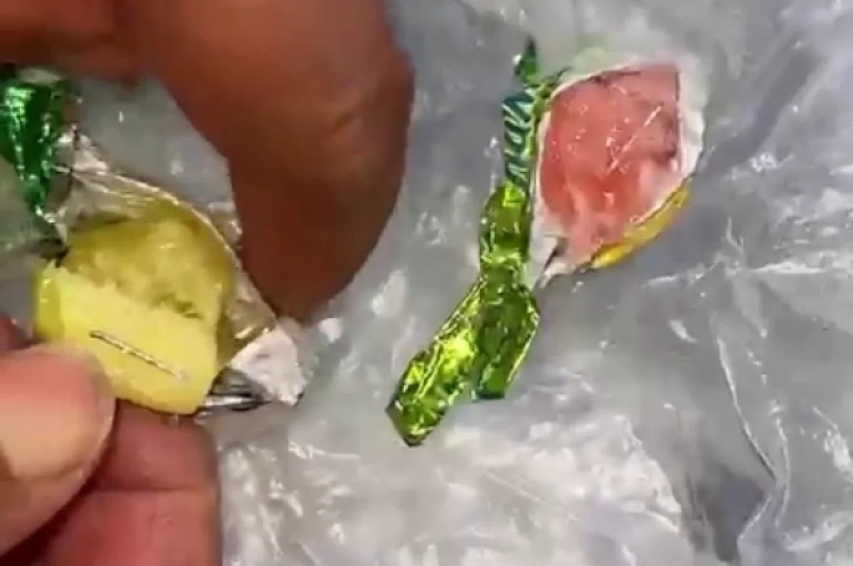 Появилось видео с конфетами с иглами, которые раздавали детям в Бишкеке