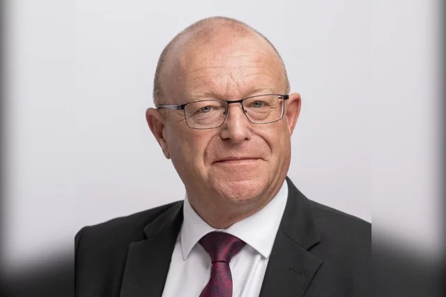 Жан-Люк Аддор.