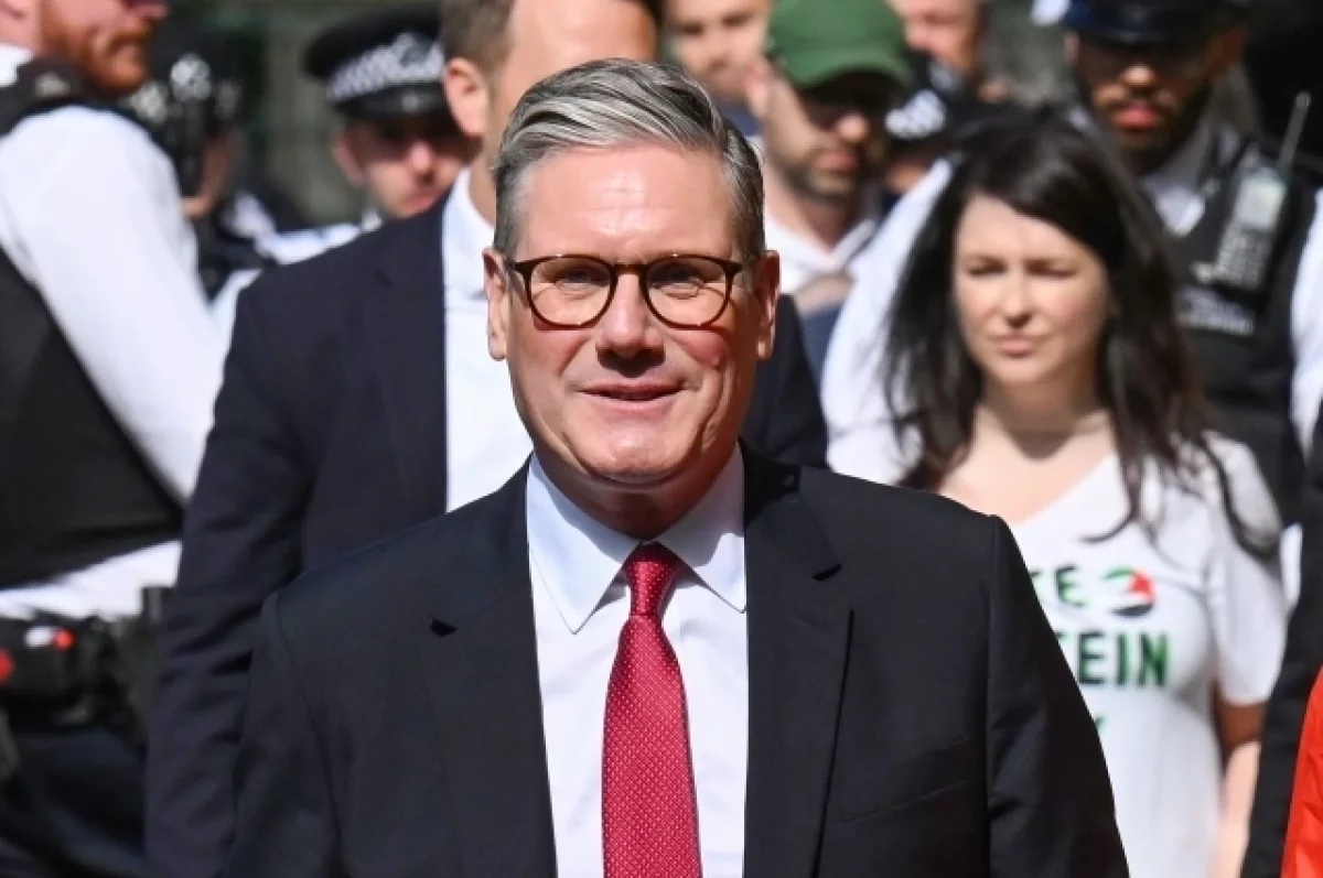 Стармер объявил о проведении встречи по Ормузскому проливу на этой неделе