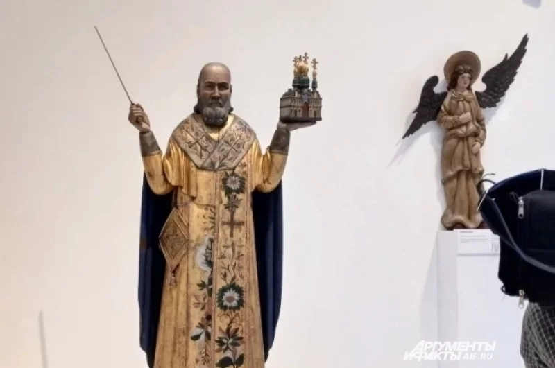 Впервые за историю галереи уникальная коллекция получила экспозиционное пространство, адекватное её культурному и художественному значению.