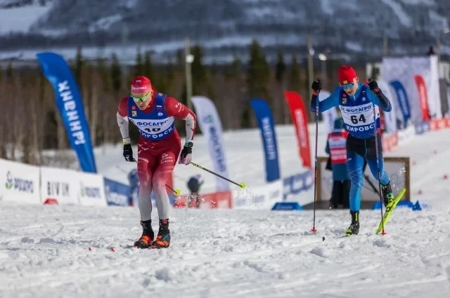  Александр Большунов одержал третью подряд победу в финале Кубка России. 