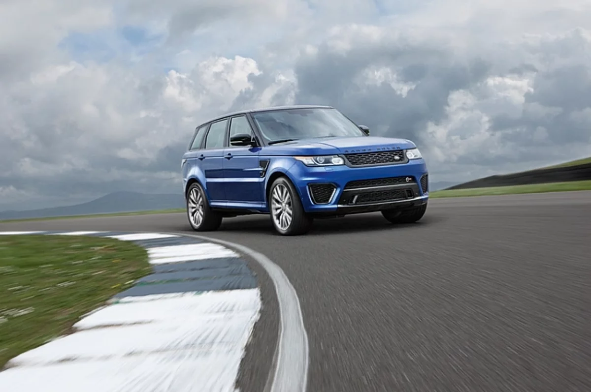 Range Rover зарегистрировал в Роспатенте бренд на кириллице