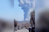 Прошло уже больше двух суток с того момента, как Нижнекамск содрогнулся от мощного взрыва на «Нижнекамскнефтехиме».