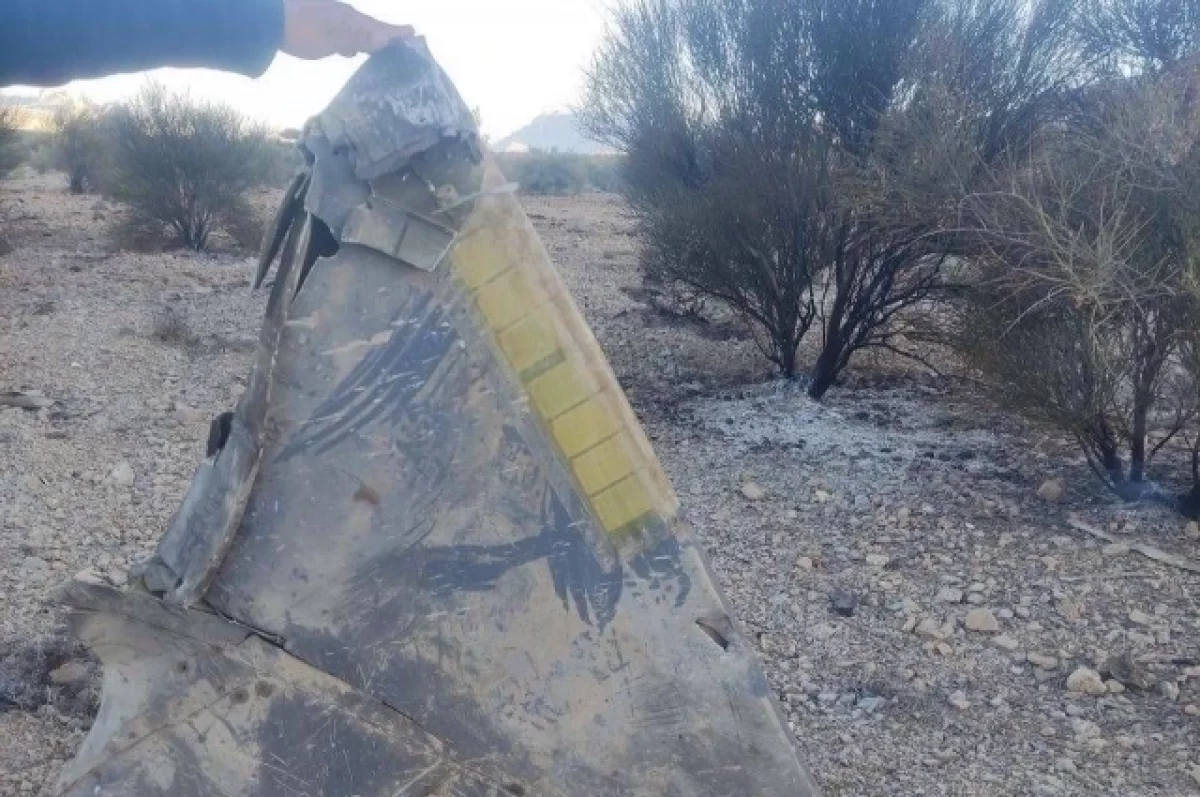 Обломки сбитого самолёта