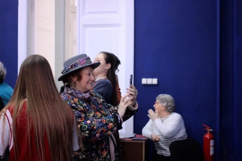 Широта интересов мастера нашла отражение в разнообразии тем.