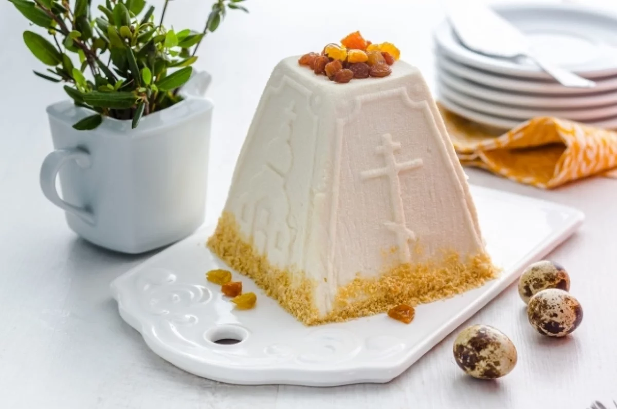 Творожная пасха 2026: классическая с изюмом, заварная, со сгущенкой
